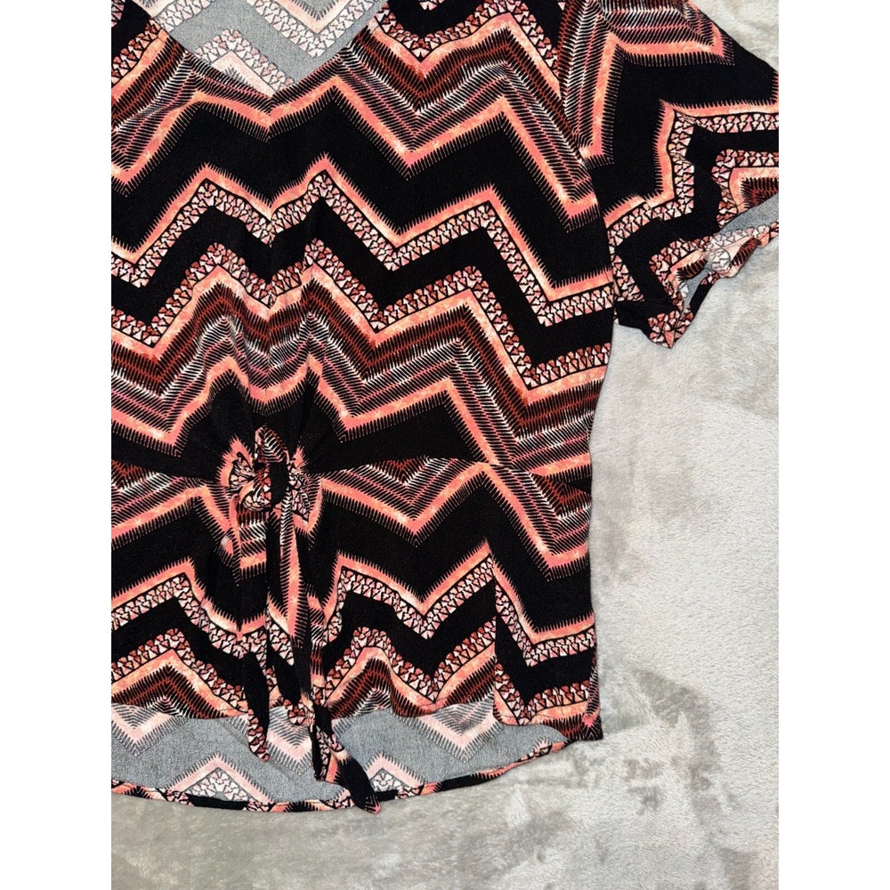 Maurices Shirt Womens L‎ Pink Black Bohemian Hippie Artsy Western Tie-Front - Picture 8 of 14
